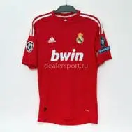 Форма Реал Мадрид 2010/2011