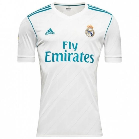 Chyornaya Futbolka Real Madrid 2015 S Drakonom chyornaya futbolka real madrid 2015 s drakonom