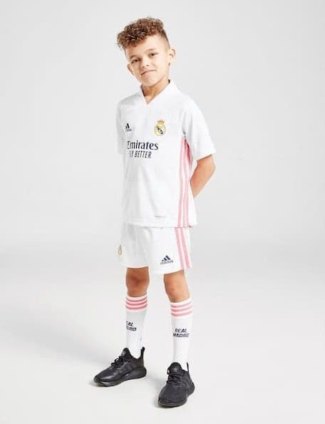 детская футбольная форма Реал Мадрид 2020-2021