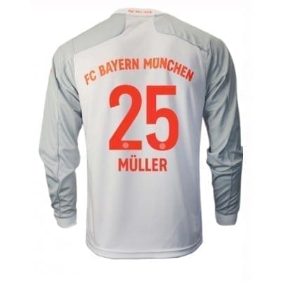 Белая футболка Баварии Мюллер Длинный рукав 2020-2021