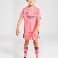 Розовая детская форма Реал Мадрид