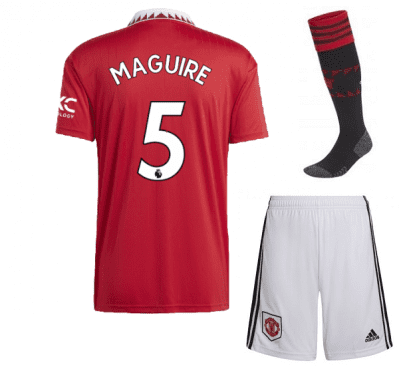 Детская форма Магуайр 5 Манчестер Юнайтед 2023 года с гетрами
