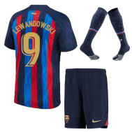 Футбольная форма Левандовски Барселона 2023 года с гетрами