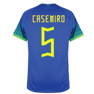 Гостевая футболка Каземиро сборной Бразилии 2022