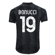 Гостевая детская футболка Бонуччи Ювентус 2022-2023 год
