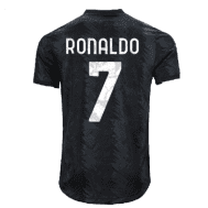 Гостевая детская футболка Роналду Ювентус 2022-2023 год