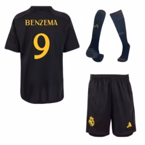 Чёрная футбольная форма Real Madrid Бензема 2024 с гетрами