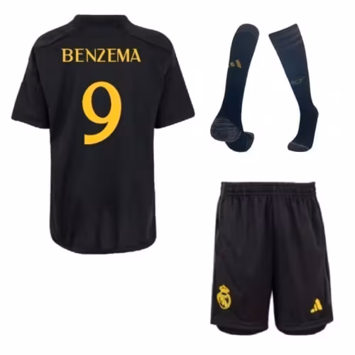 Чёрная футбольная форма Real Madrid Бензема 2024 с гетрами