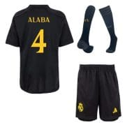 Чёрная футбольная форма Real Madrid Алаба 2024 с гетрами